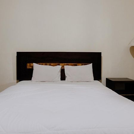 בניוואנגי Hotel Mahkota Plengkung By Ecommerceloka חדר תמונה